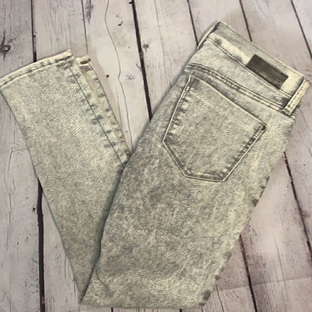 DKNY Grey Jegging Jeans - size 2